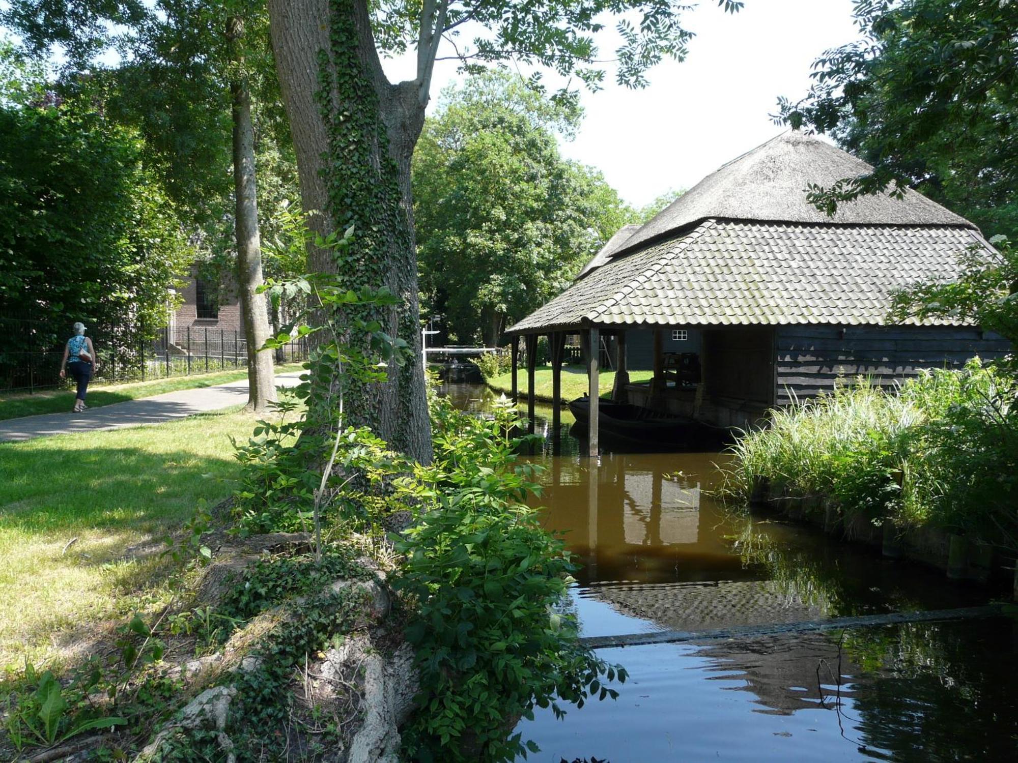 De Galeriet Giethoorn Bed & Breakfast Exterior photo